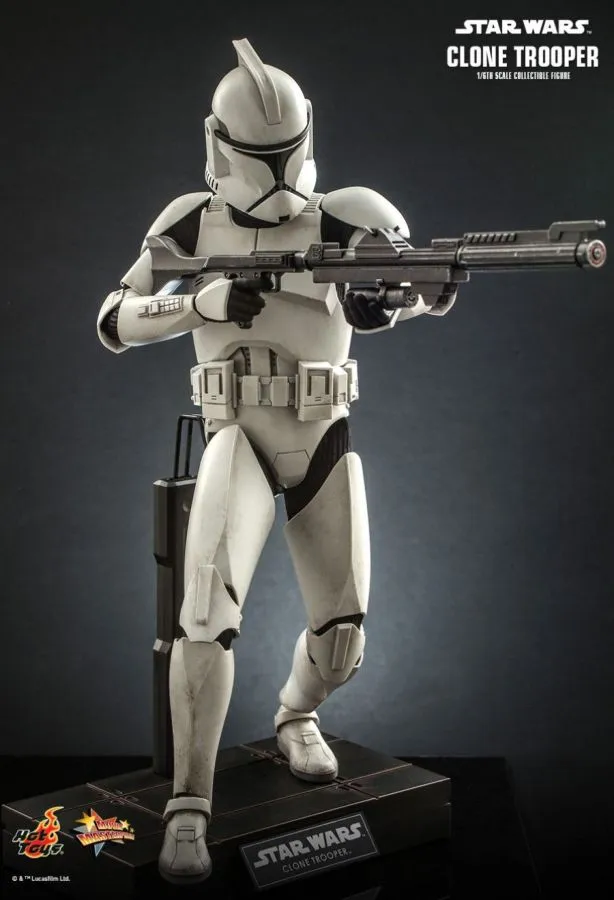 1:6 Star Wars : Attack of the Clones - Clone Trooper Figure MMS647 Hot Toys