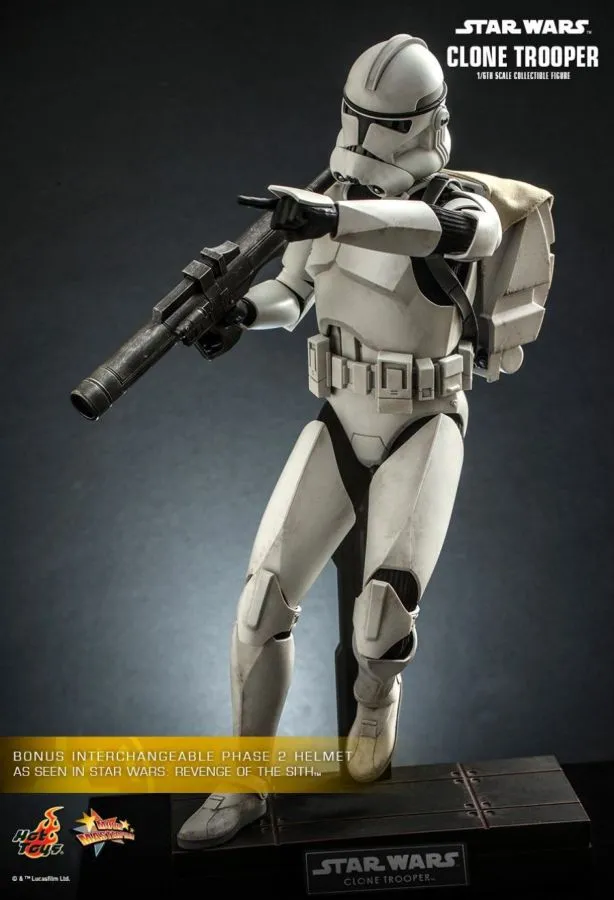 1:6 Star Wars : Attack of the Clones - Clone Trooper Figure MMS647 Hot Toys