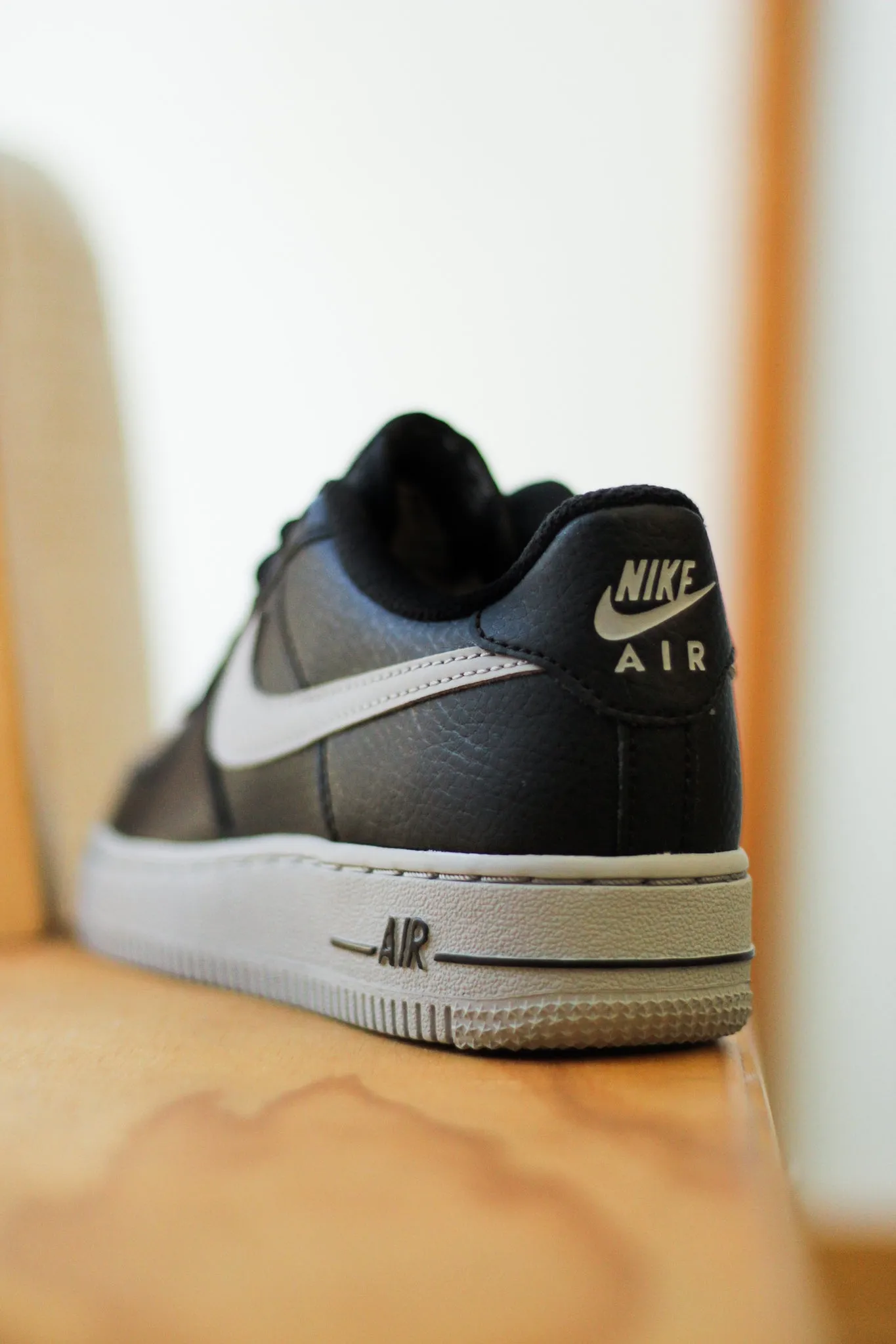 AIR FORCE 1 (GS) "BLACK/WOLF GREY"