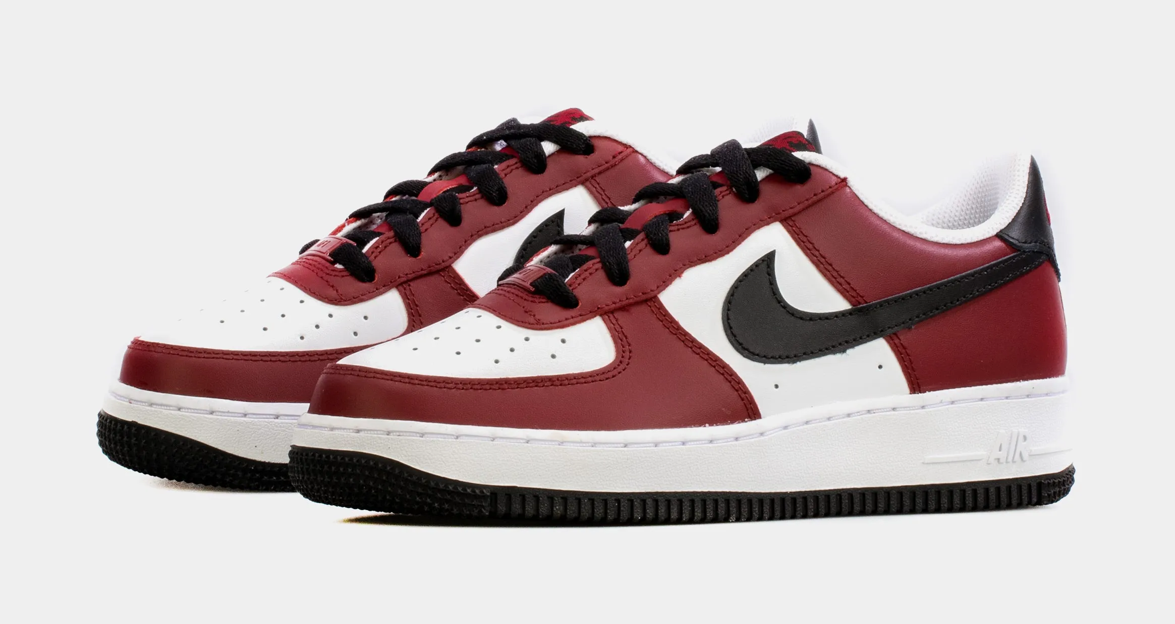 Air Force 1 LV8 Team Red Black Grade School Lifestyle Shoes (Red/Black)