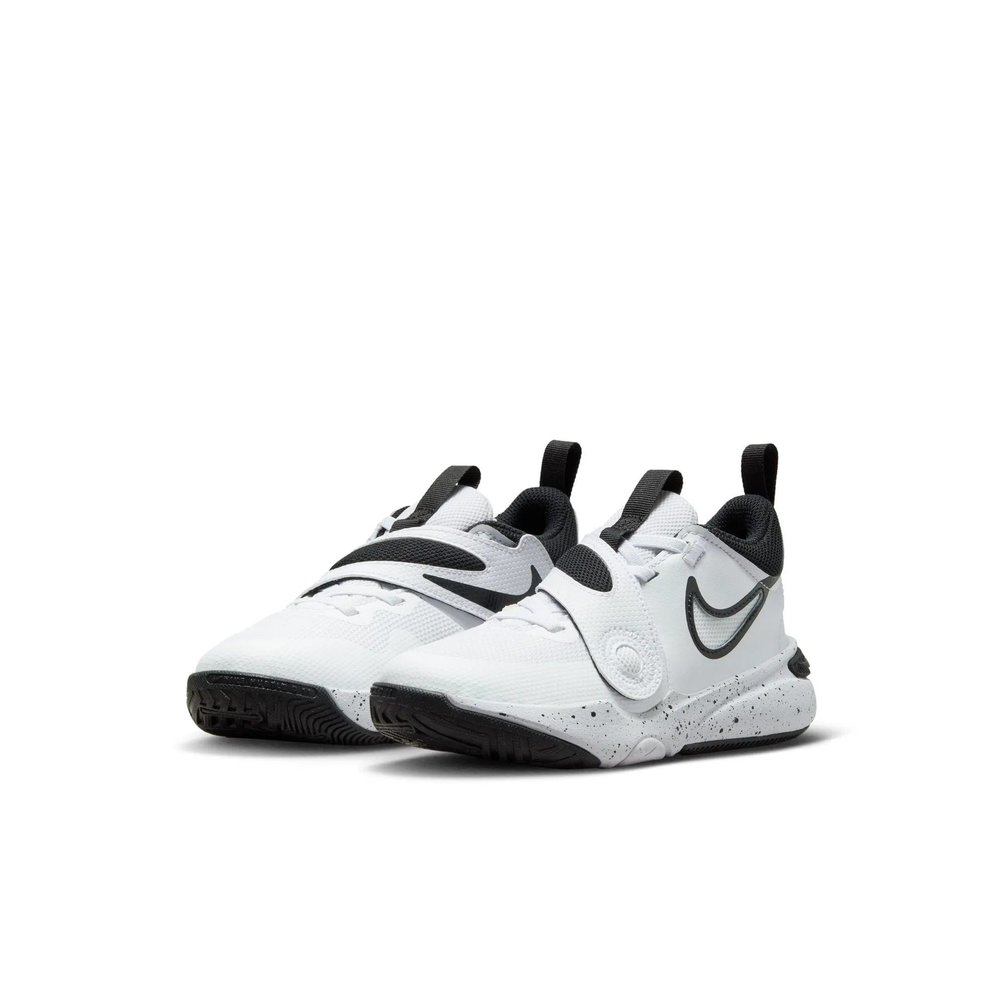 Boys' Nike Kids Team Hustle D 11 Basketball Shoes