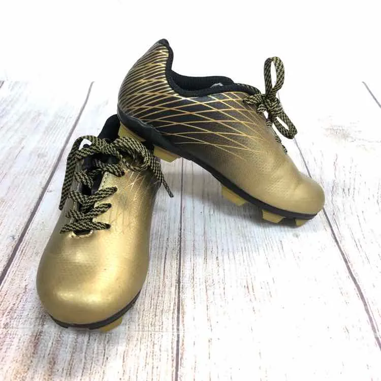 DSG Gold Size 8 Boys Cleats