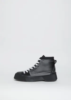 High-Top Trainer — Black