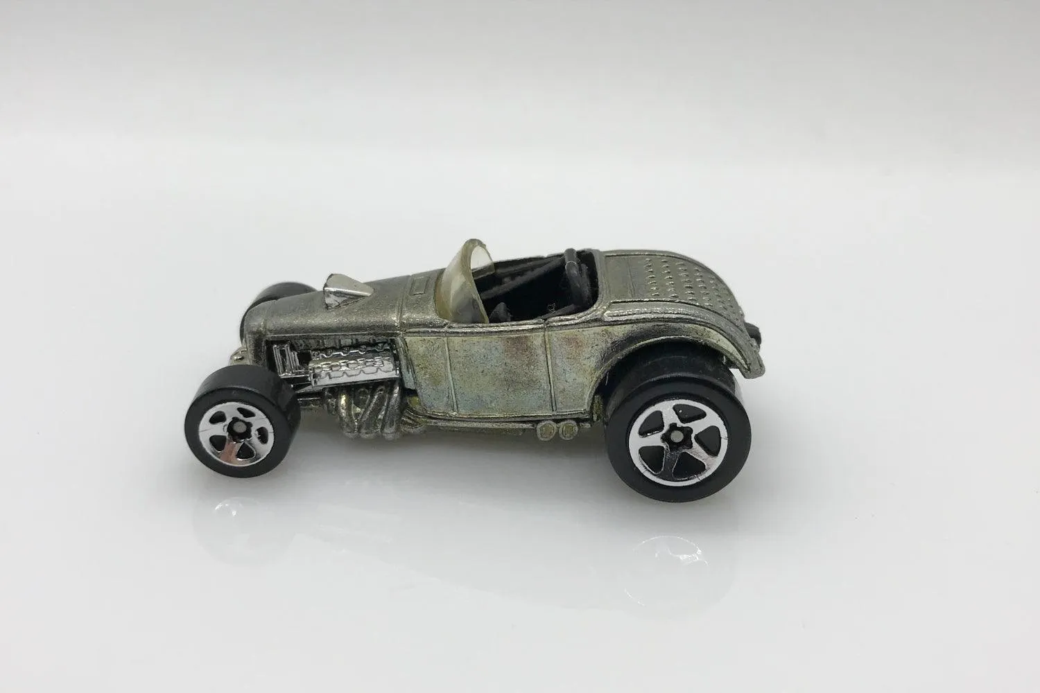 Hot Wheels '32 Metal Deuce Roadster (2000)