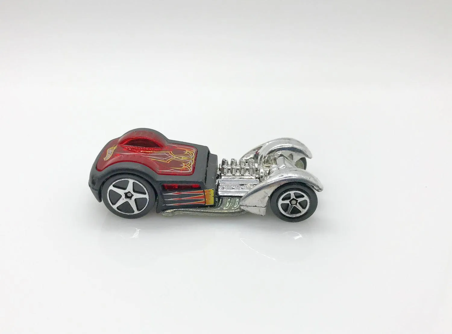 Hot Wheels Black Low Carbs (2005)