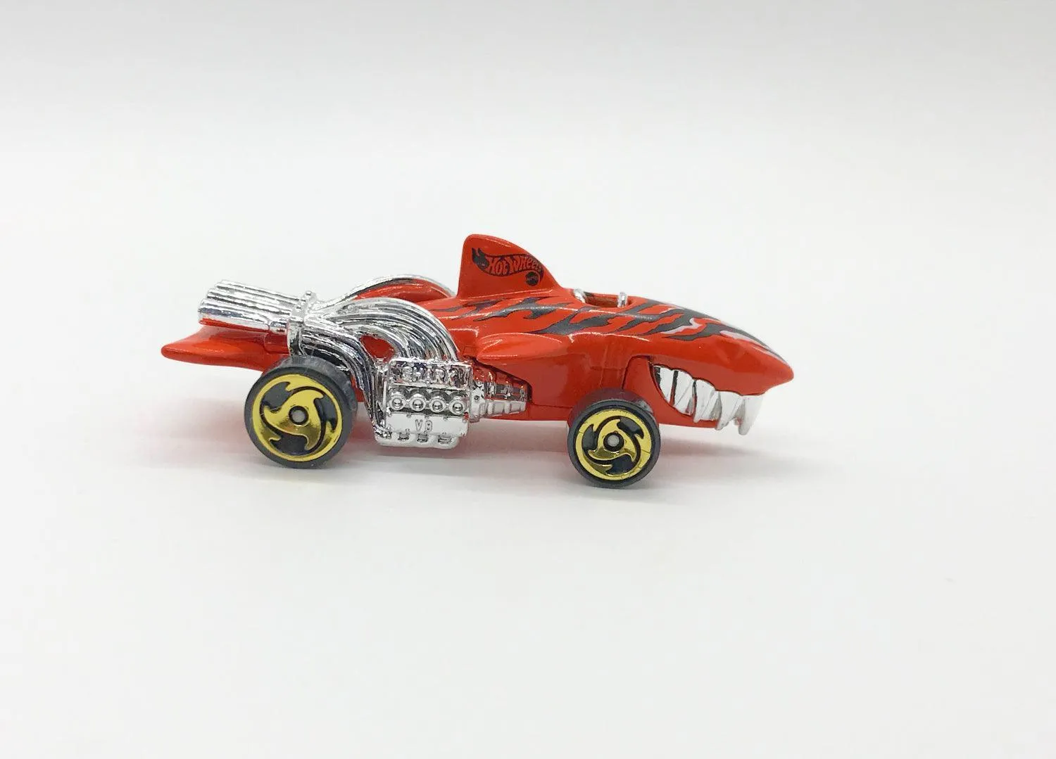 Hot Wheels Orange Sharkruiser (2001)