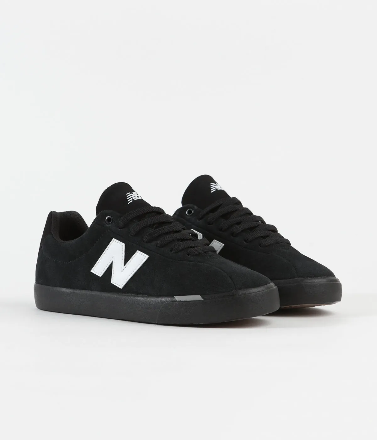 New Balance Numeric NM22 Shoes - Black / White