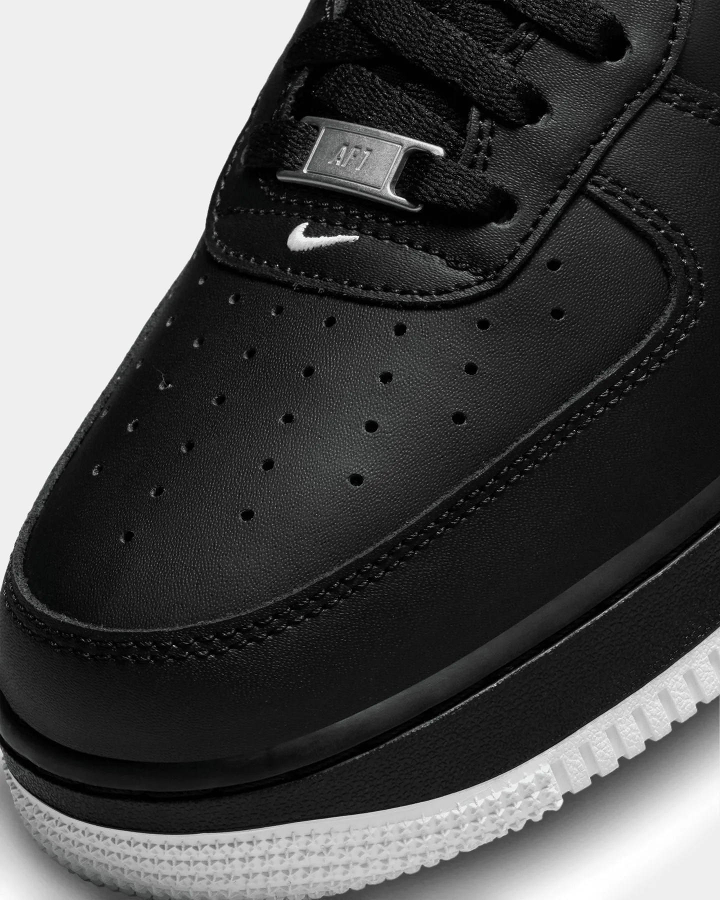 Nike Air Force 1 '07 Black/Black-White