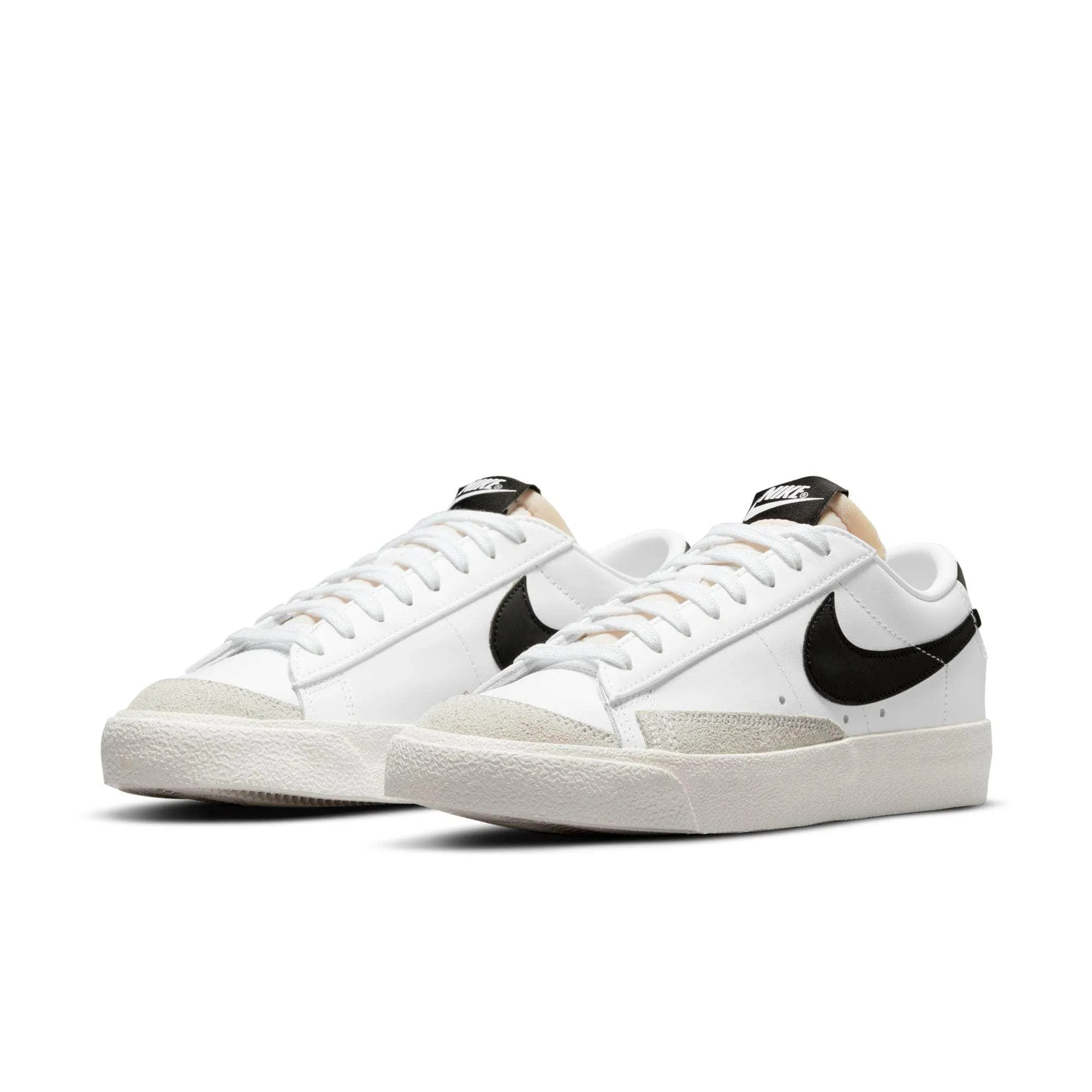 Nike Blazer Low '77 - Women's