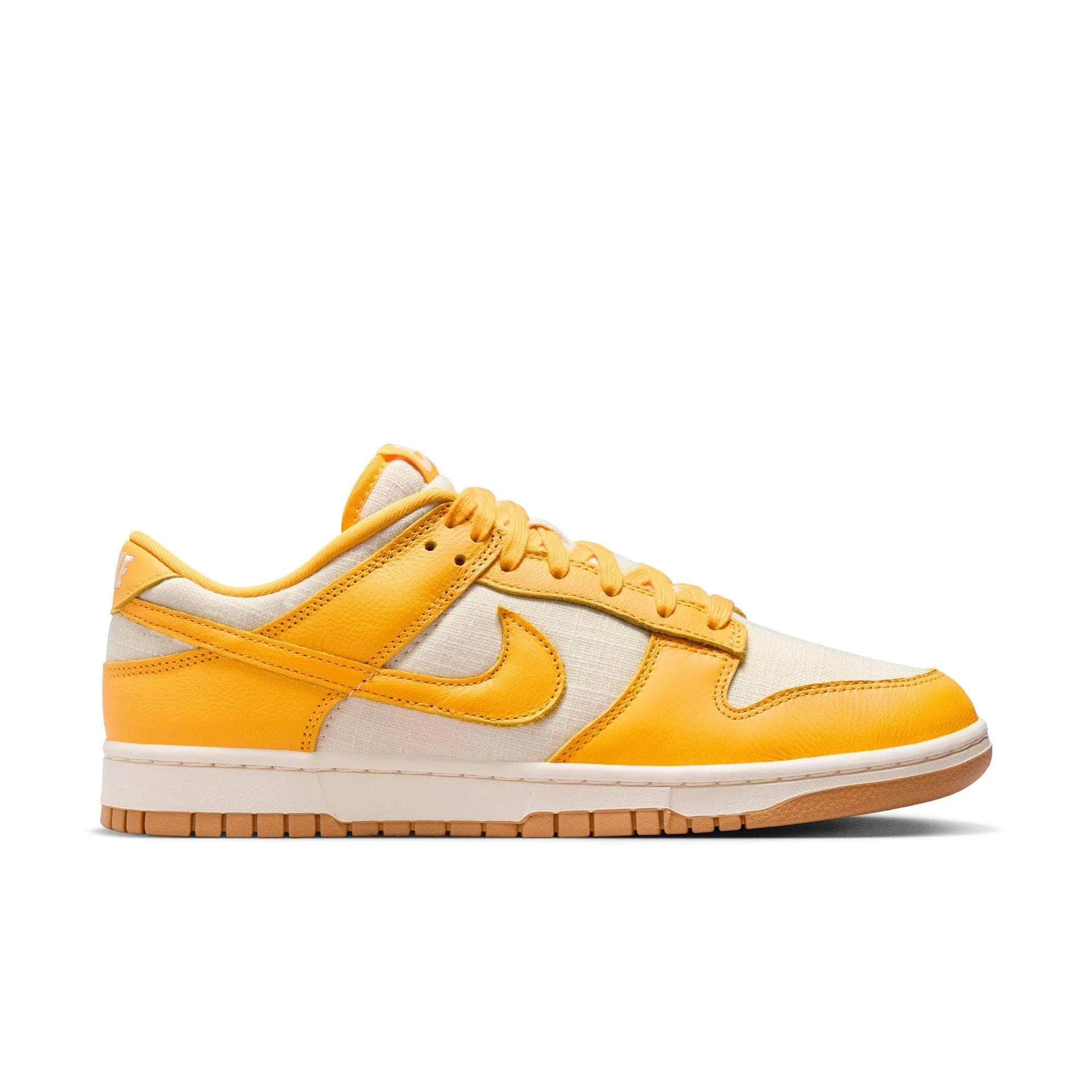 Nike Dunk Low "University Gold" - Men's