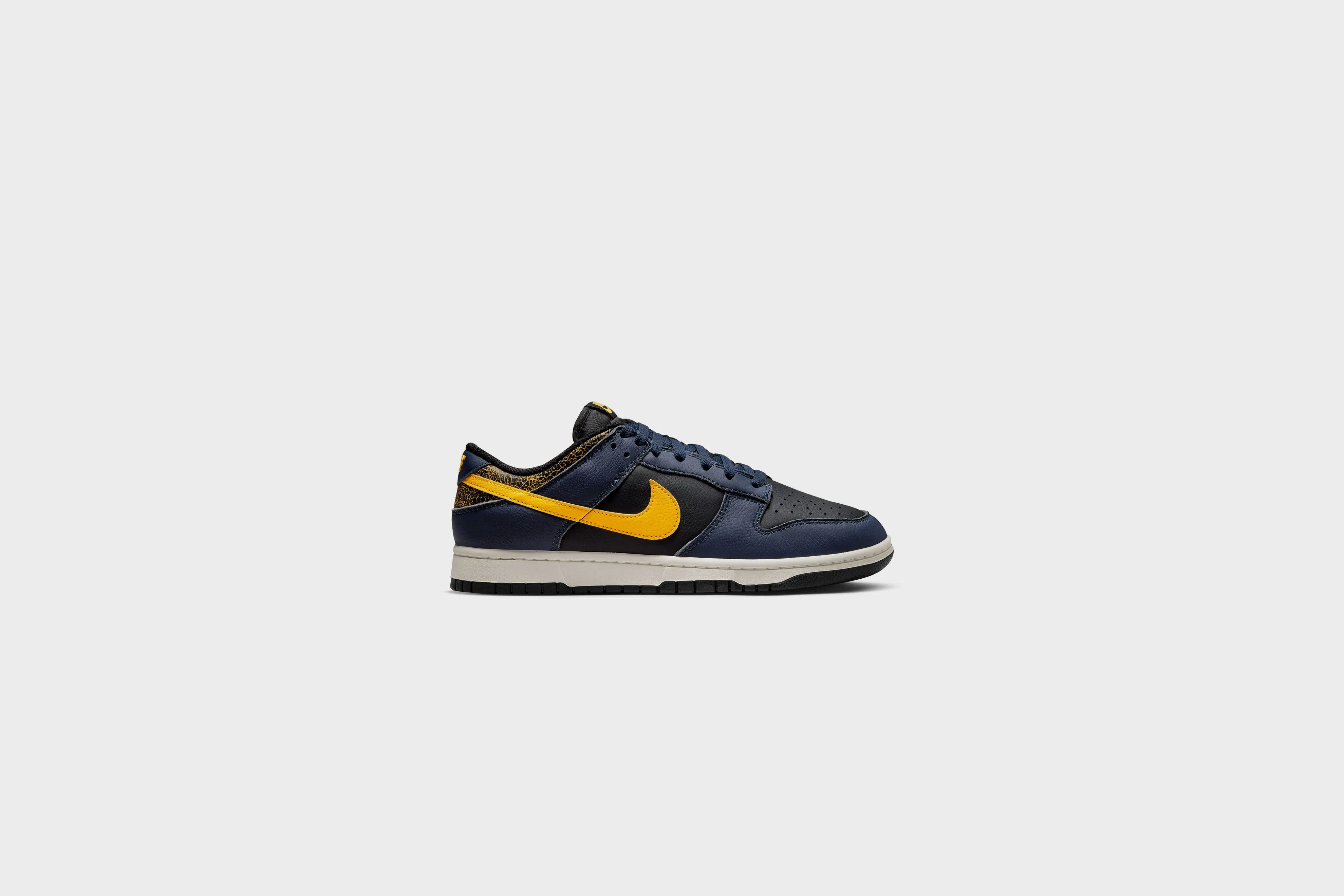 Nike Dunk Low Retro (Black/Tour Yellow)