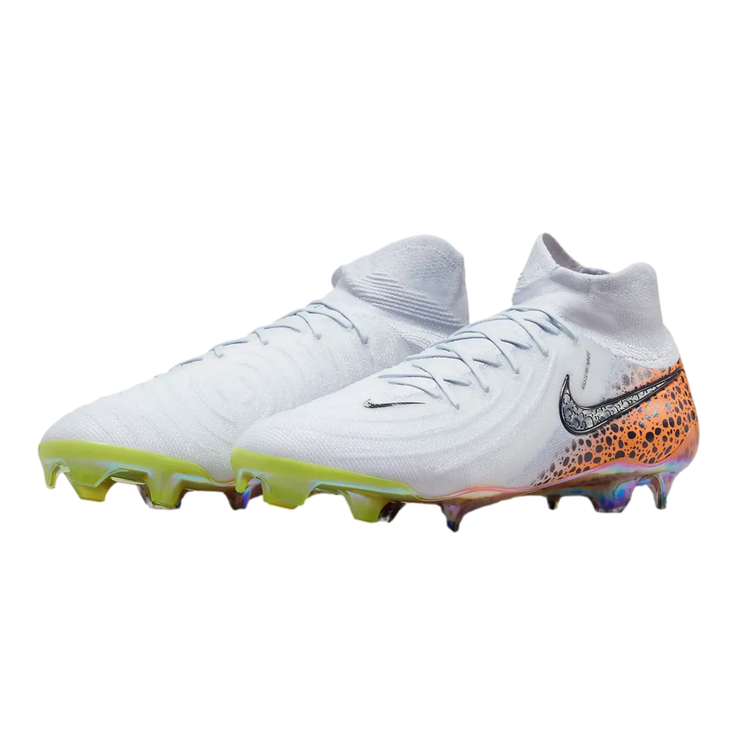 Nike Phantom Luna II Elite Firm Ground Cleats