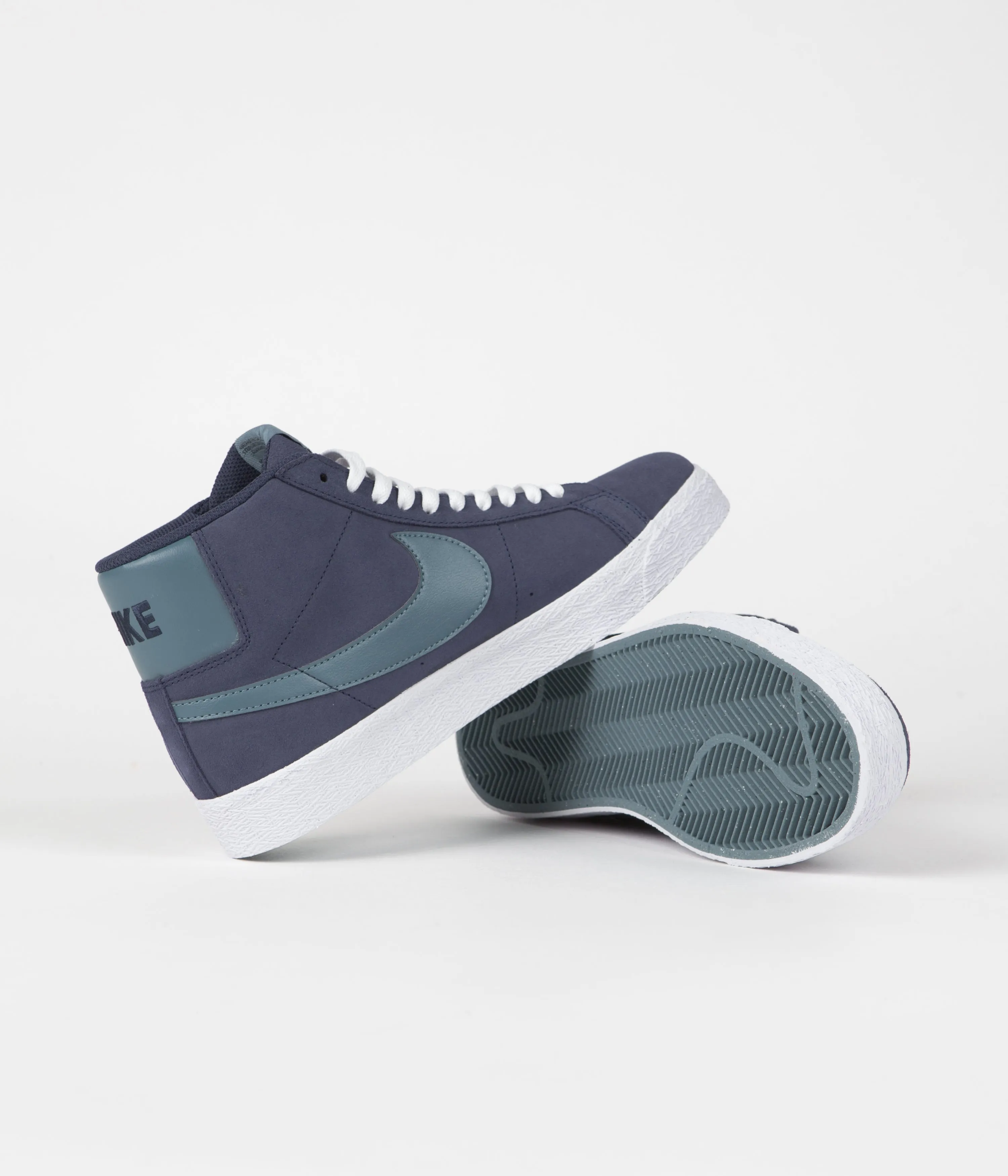 Nike SB Blazer Mid Shoes - Midnight Navy / Noise Aqua - Midnight Navy