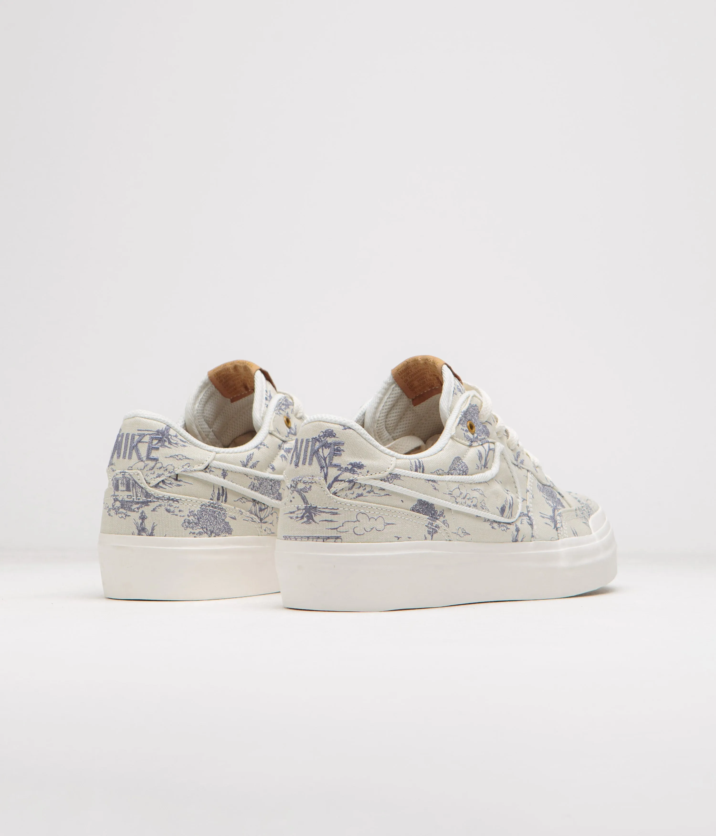 Nike SB City of Style Pogo Plus Premium Shoes - Sail / Light Bone - Light Carbon - Bronzine