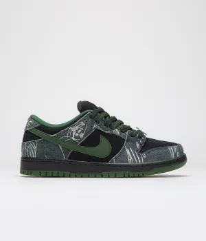 Nike SB x There Skateboards Dunk Low Shoes - Black / Gorge Green - Summit White