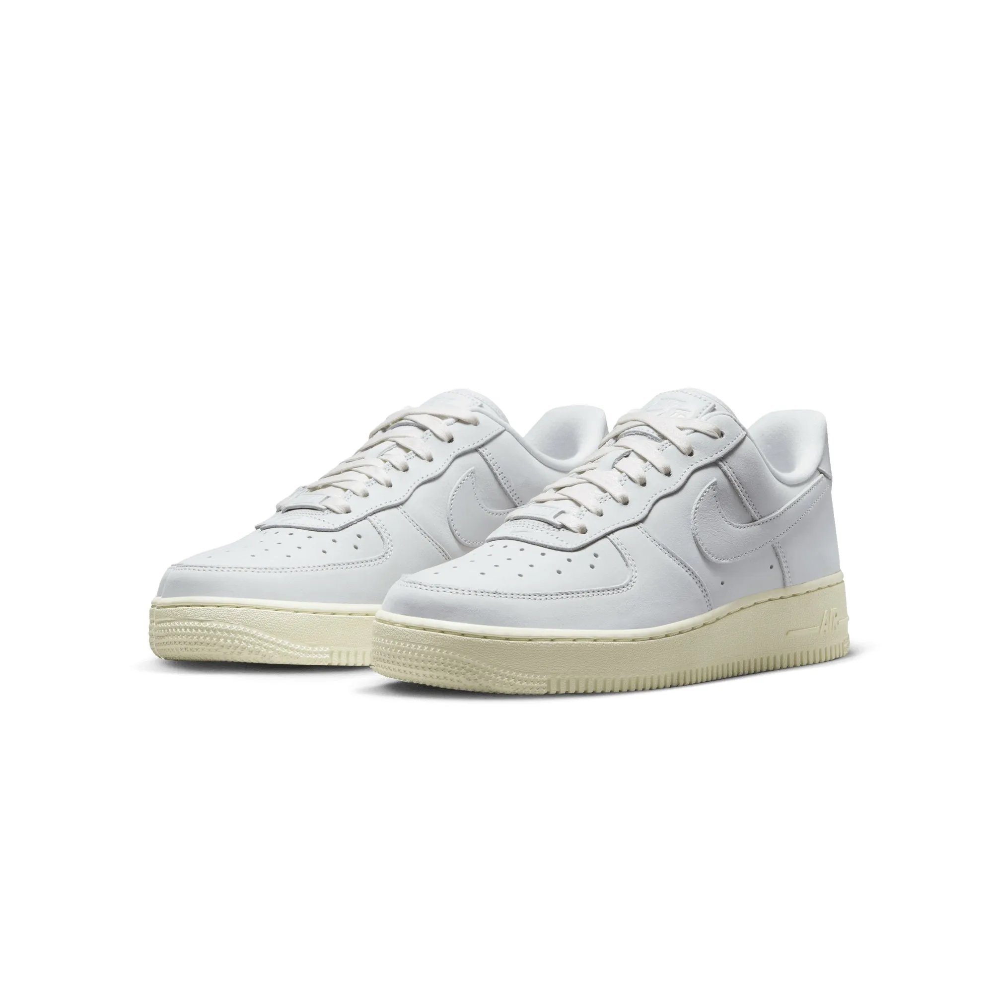 Nike Womens Air Force 1 Premium Shoes