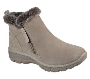 Skechers Womens Easy Going Pull On Boots