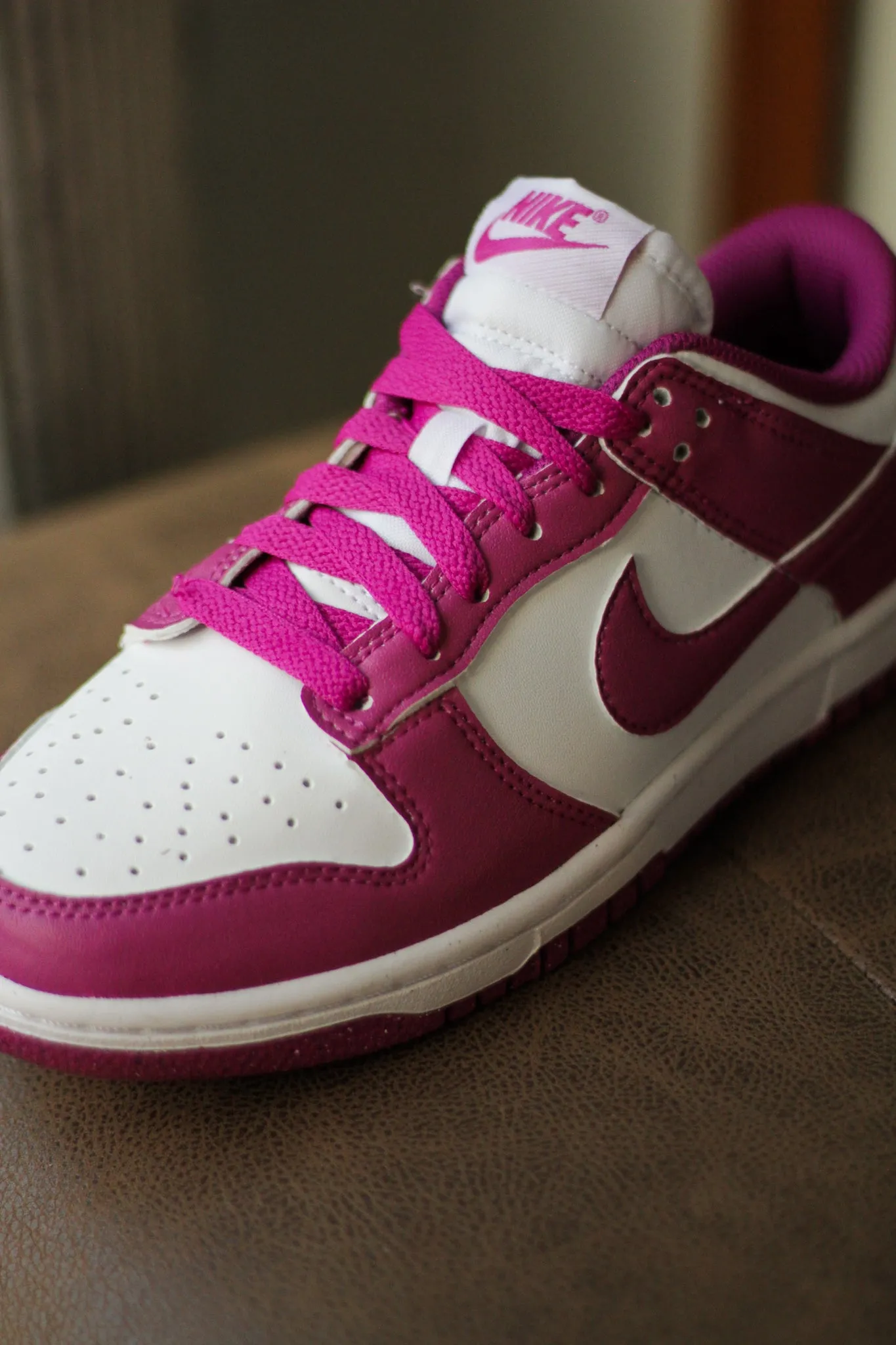 W DUNK LOW NEXT NATURE "HOT FUSCHIA"