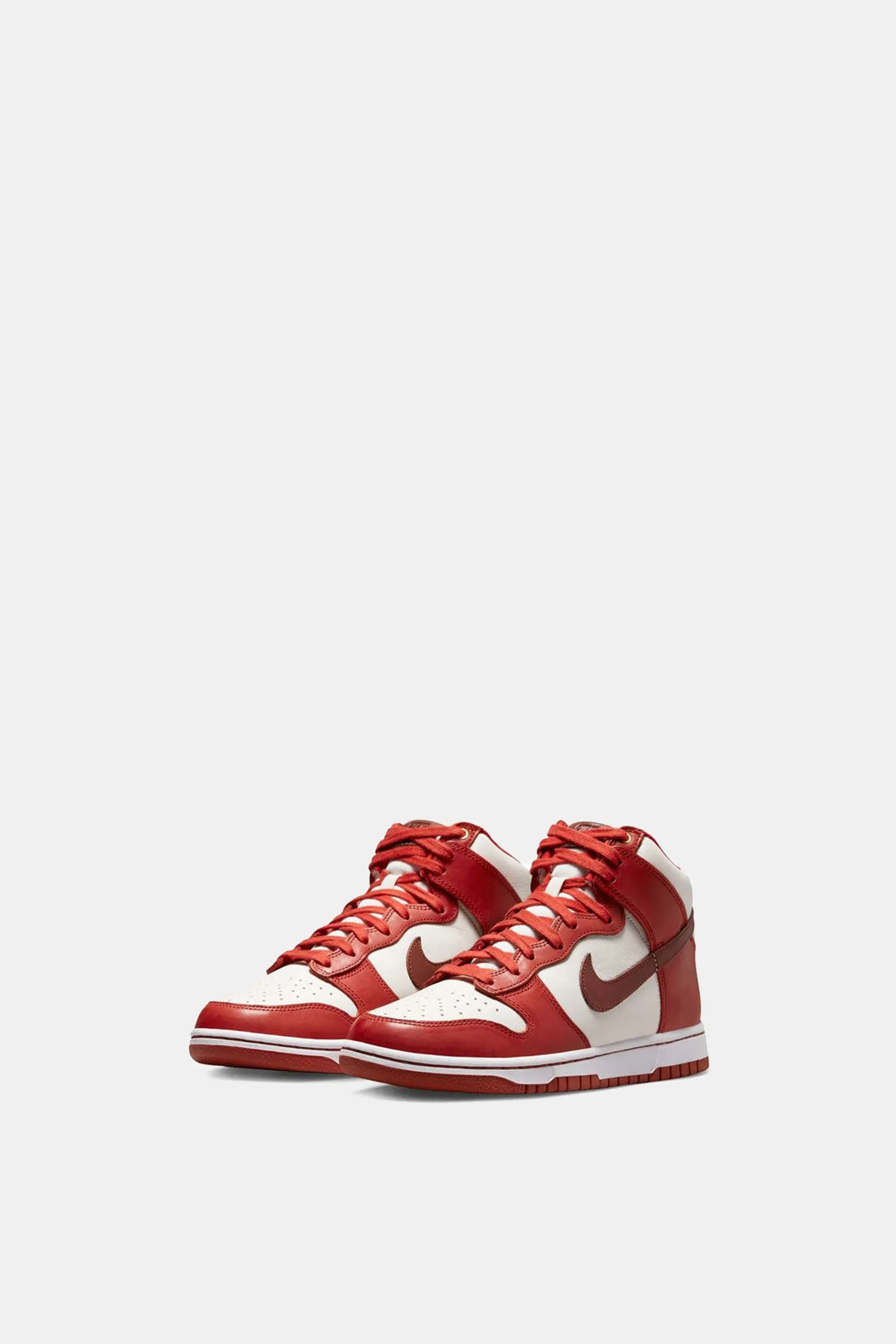 WOMENS NIKE DUNK HIGH 70