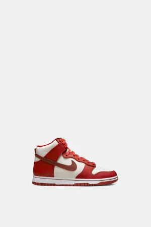 WOMENS NIKE DUNK HIGH 70