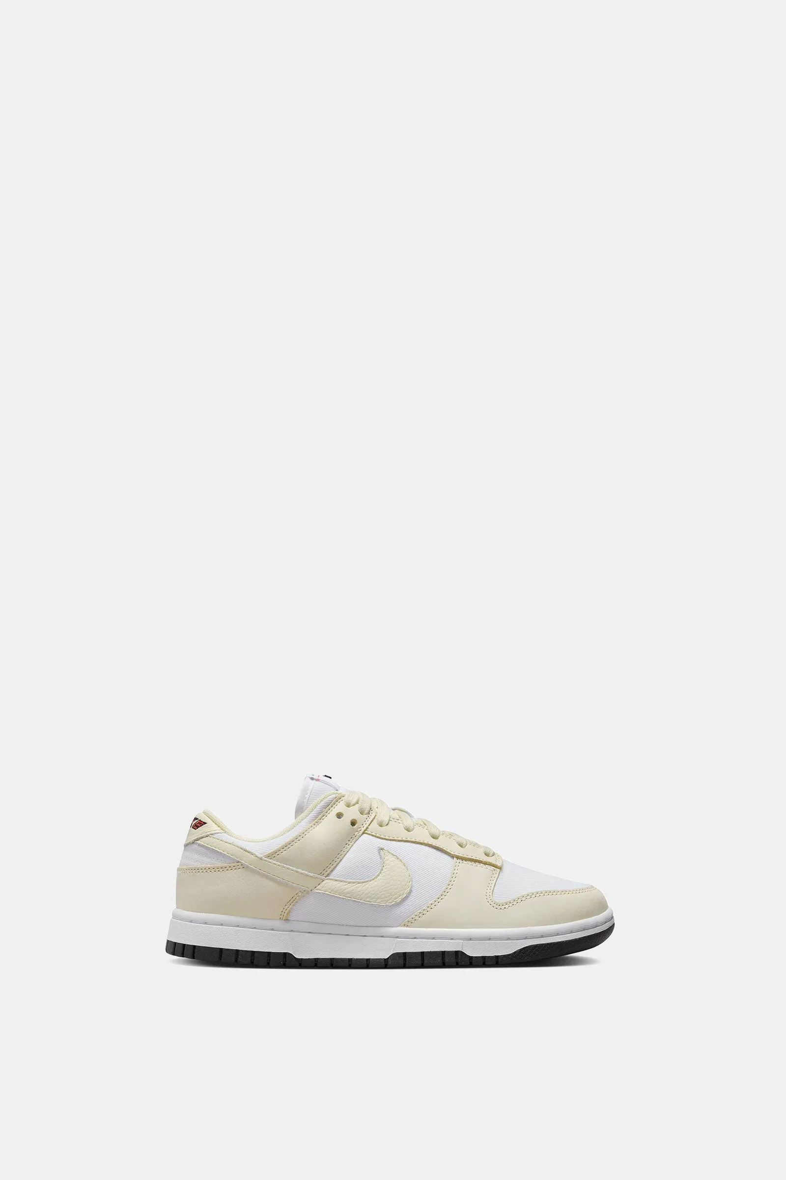 WOMEN'S NIKE DUNK LOW LX NBHD