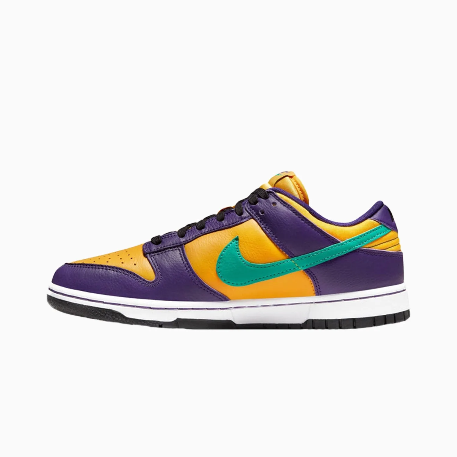 Women's Nike Dunk Low X  Lisa Leslie